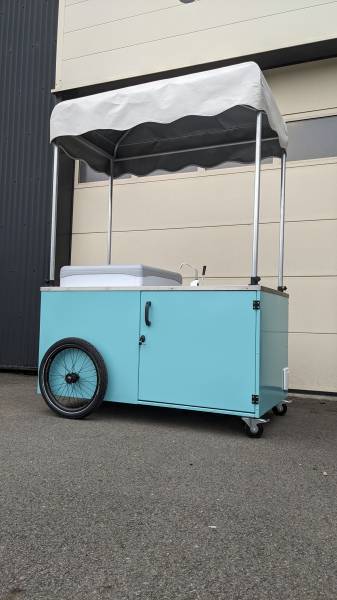 Achetez votre chariot à glace ambulant et modulable à prix compétitif à Lyon 69