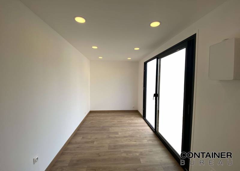 Prix d’un container aménagé sur-mesure en studio de travail à Paris 75