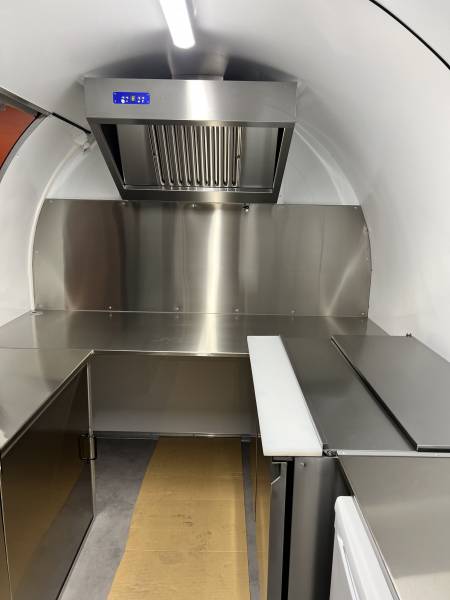 prix d'une remorque snack aux normes pour la cuisine indienne à Nantes 44