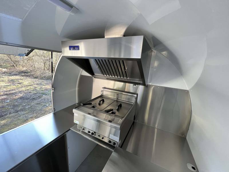 information et prix remorque food truck pour de la friterie à Mirecourt 88