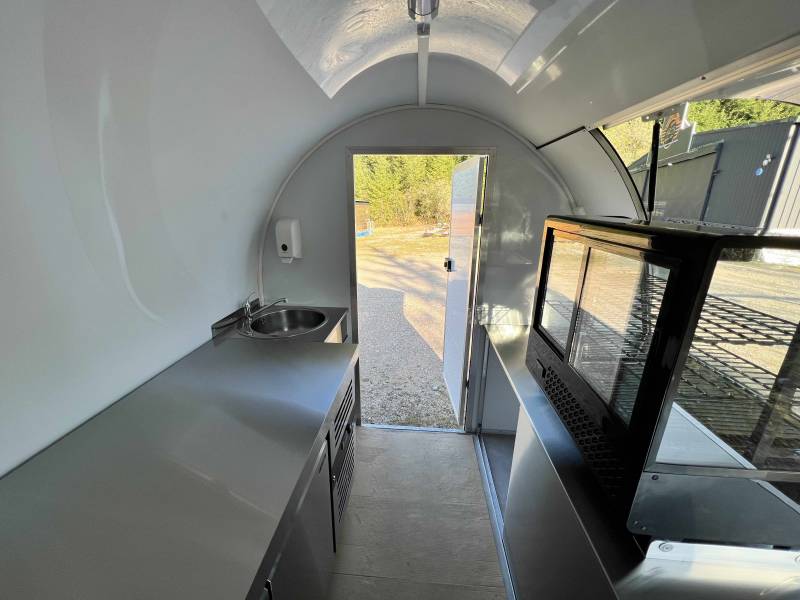 fournisseur de remorque foodtruck avec aménagement snack à Saint-Nabord 88